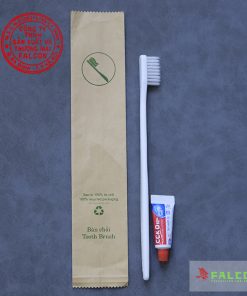 bàn chải trắng lông mềm